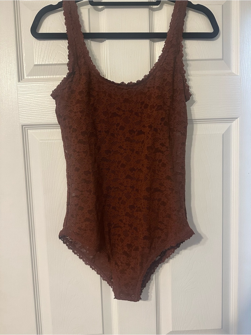 aerie Floral Lace Scoop Neck Bodysuit in Rust Brown